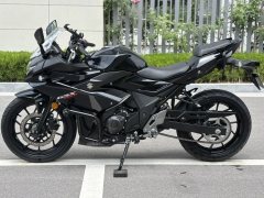 Haojue Suzuki GSX250R - ფოტო 1
