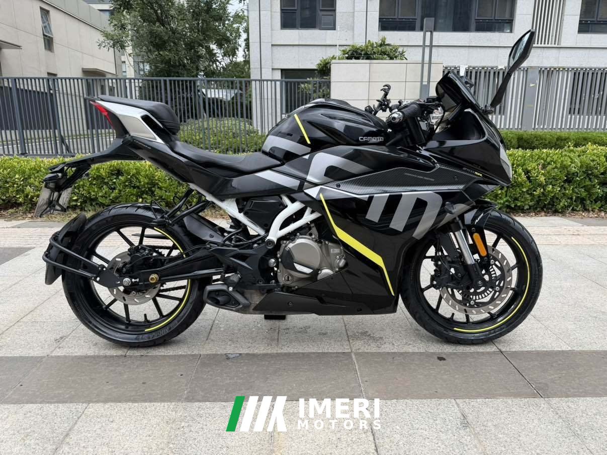 2020 CFMOTO 250SR