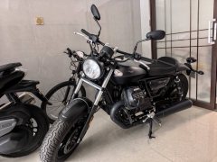 Moto Guzzi V9 850 cc - ფოტო 1