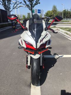 QJMOTOR Roewe i5 550 / Sai 550 *(Context-dependent, usually referring to the motorcycle "Sai 550" or Roewe car v - photo 3