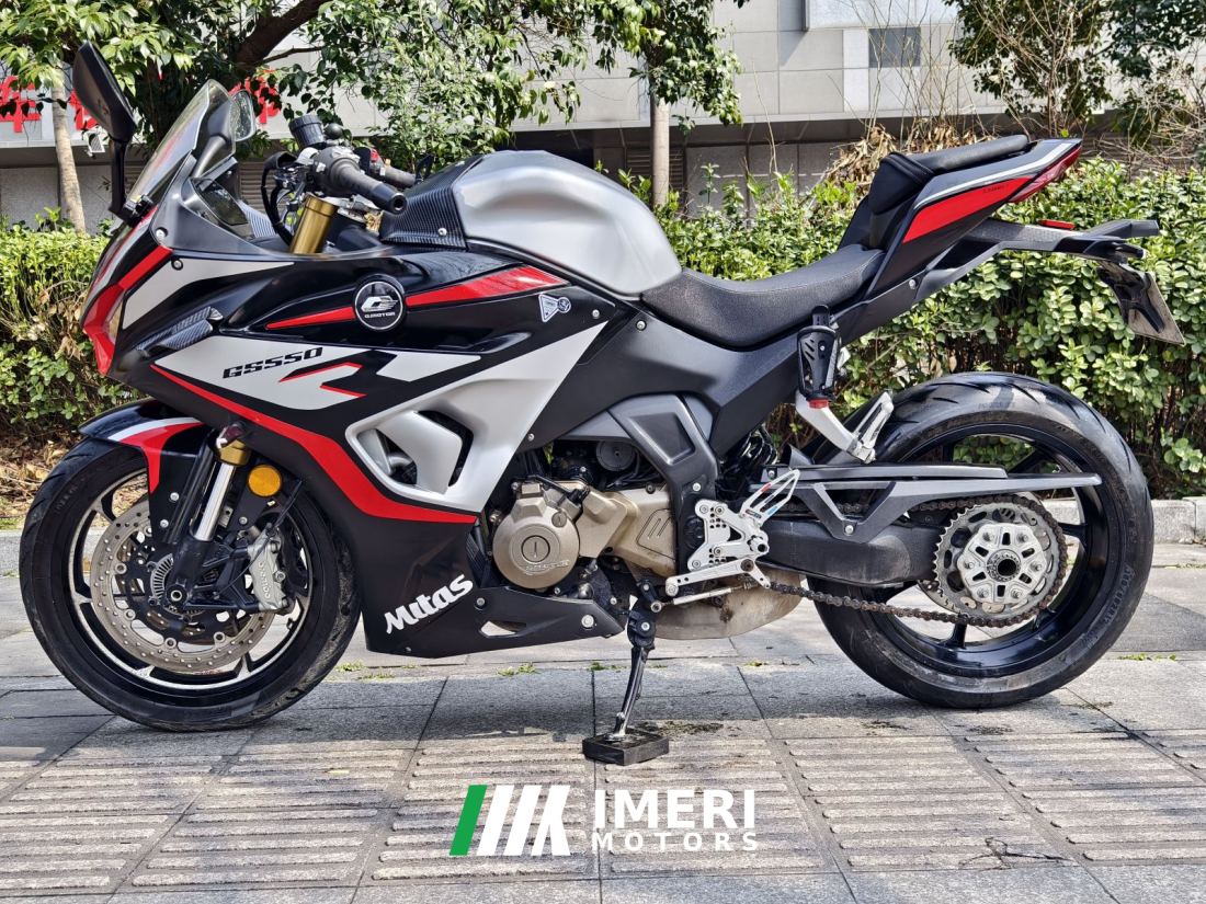 QJMOTOR Roewe i5 550 / Sai 550 *(Context-dependent, usually referring to the motorcycle "Sai 550" or Roewe car v - motorcycl…