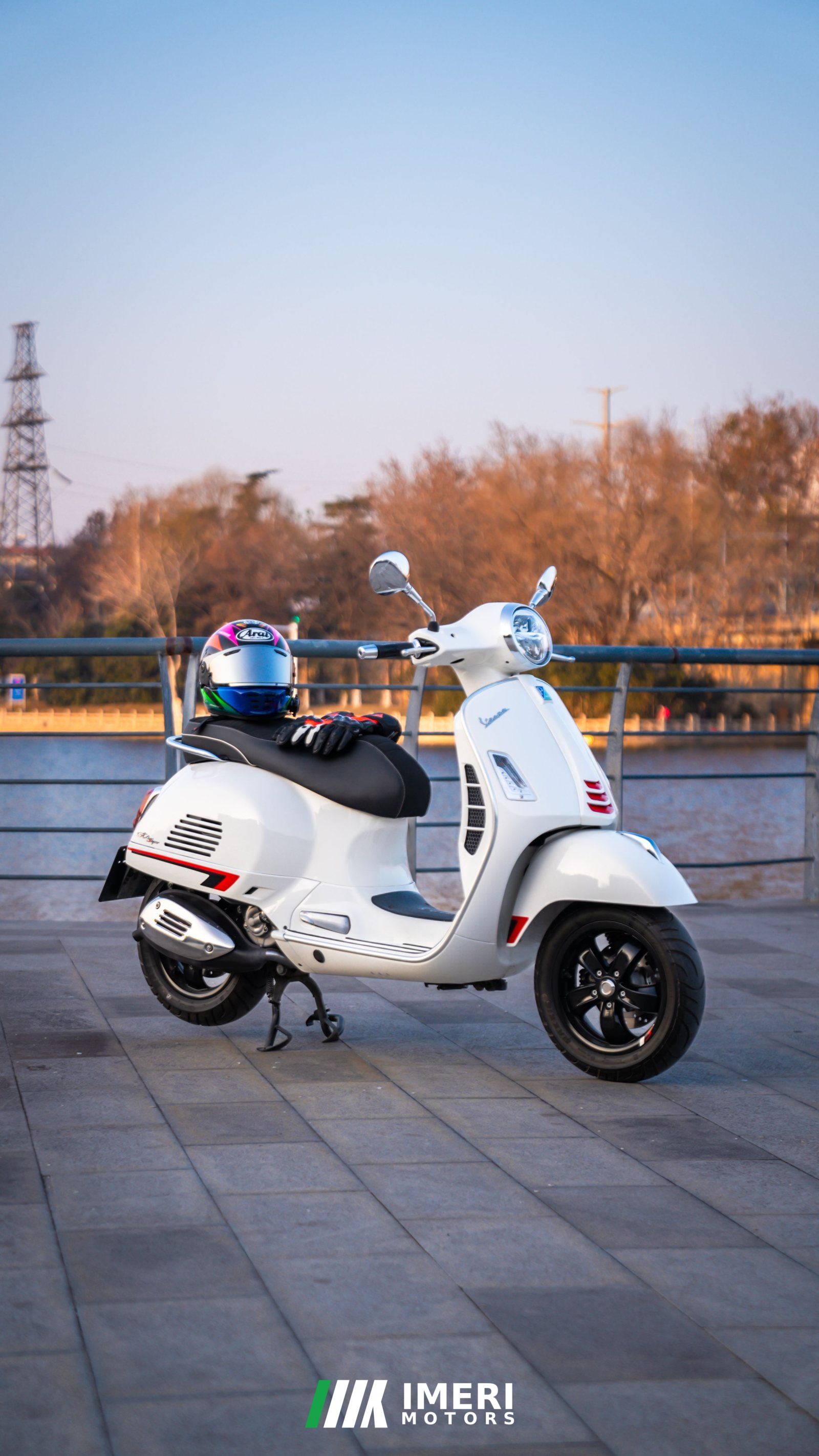 2021 VESPA GTS 300 cc