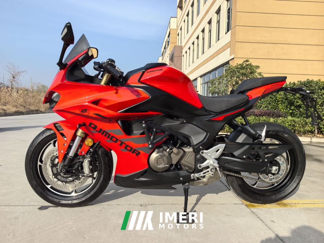 QJMOTOR Roewe i5 550 / Sai 550 *(Context-dependent, usually referring to the motorcycle "Sai 550" or Roewe car v - motorcycl…