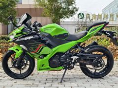 Kawasaki Ninja 400 - фото 1