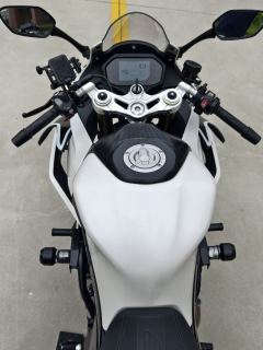 QJMOTOR Roewe i5 550 / Sai 550 *(Context-dependent, usually referring to the motorcycle "Sai 550" or Roewe car v - photo 8