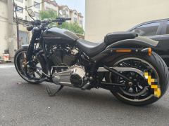 Harley-Davidson Breakout 1860 cc - фото 2