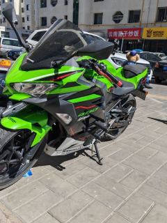 Kawasaki Ninja 400 - фото 1