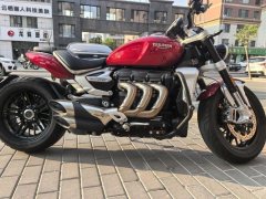 Triumph Rocket 3 2500 cc - ფოტო 2