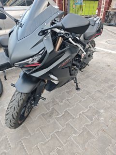 Honda CBR650R - ფოტო 8