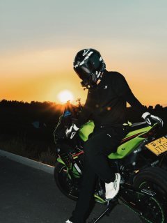 Kawasaki ZX-4R 400 cc - ფოტო 10