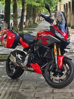 BMW F 900 XR - photo 1