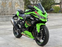 Kawasaki ZX-4R 400 cc - photo 1