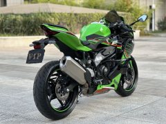 Kawasaki ZX-4R 400 cc - photo 3