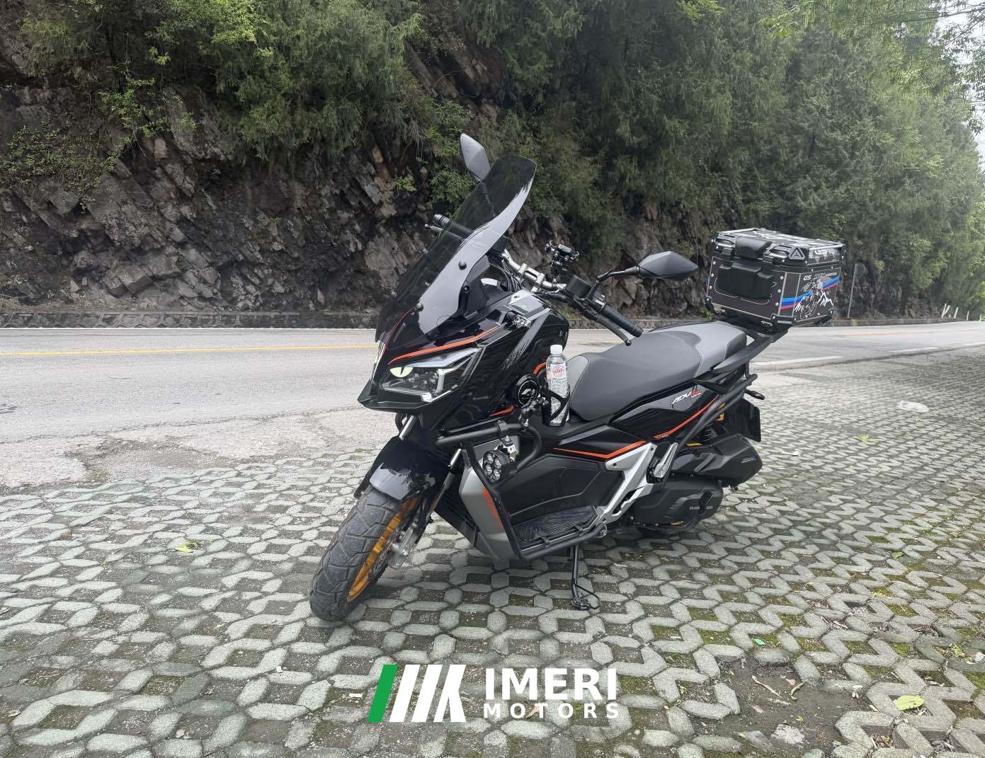2025 QJMOTOR 250ADV