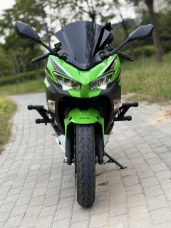 Kawasaki Ninja 400 - photo 2