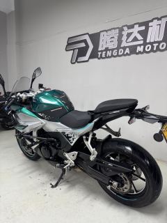Benelli Tornado 552R 550 cc - ფოტო 6