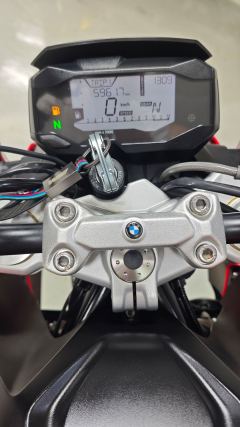BMW G 310 R - ფოტო 4