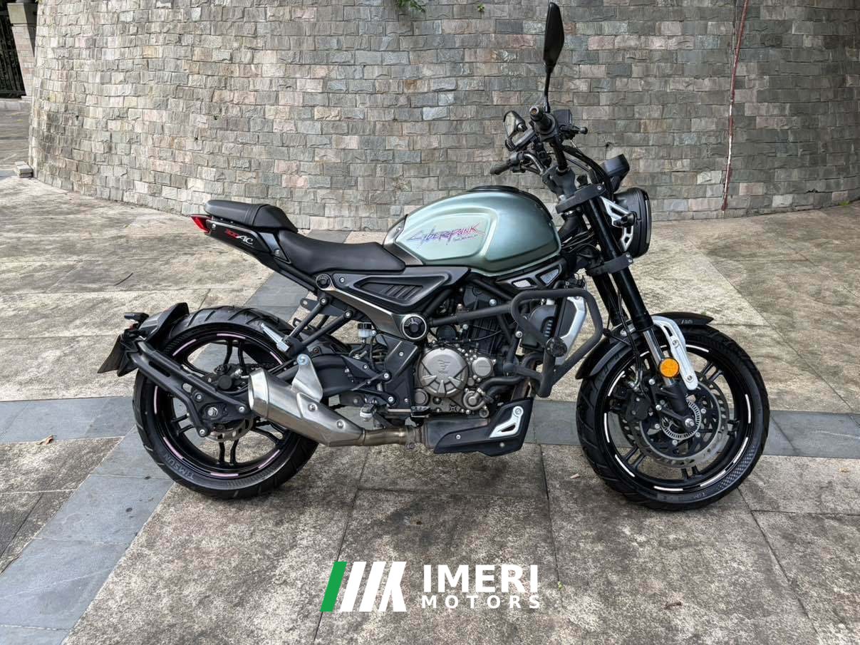 2019 Voge 300AC
