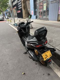 Yamaha NMAX 155 cc - фото 2