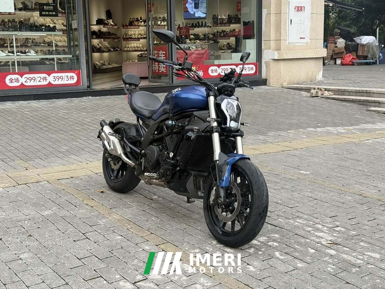 2019 Benelli 502C 500 cc