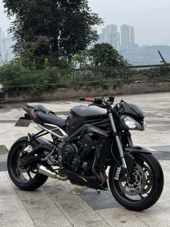 Triumph Street Triple 765 - ფოტო 1