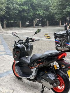 QJMOTOR Hong 150ADV - ფოტო 5