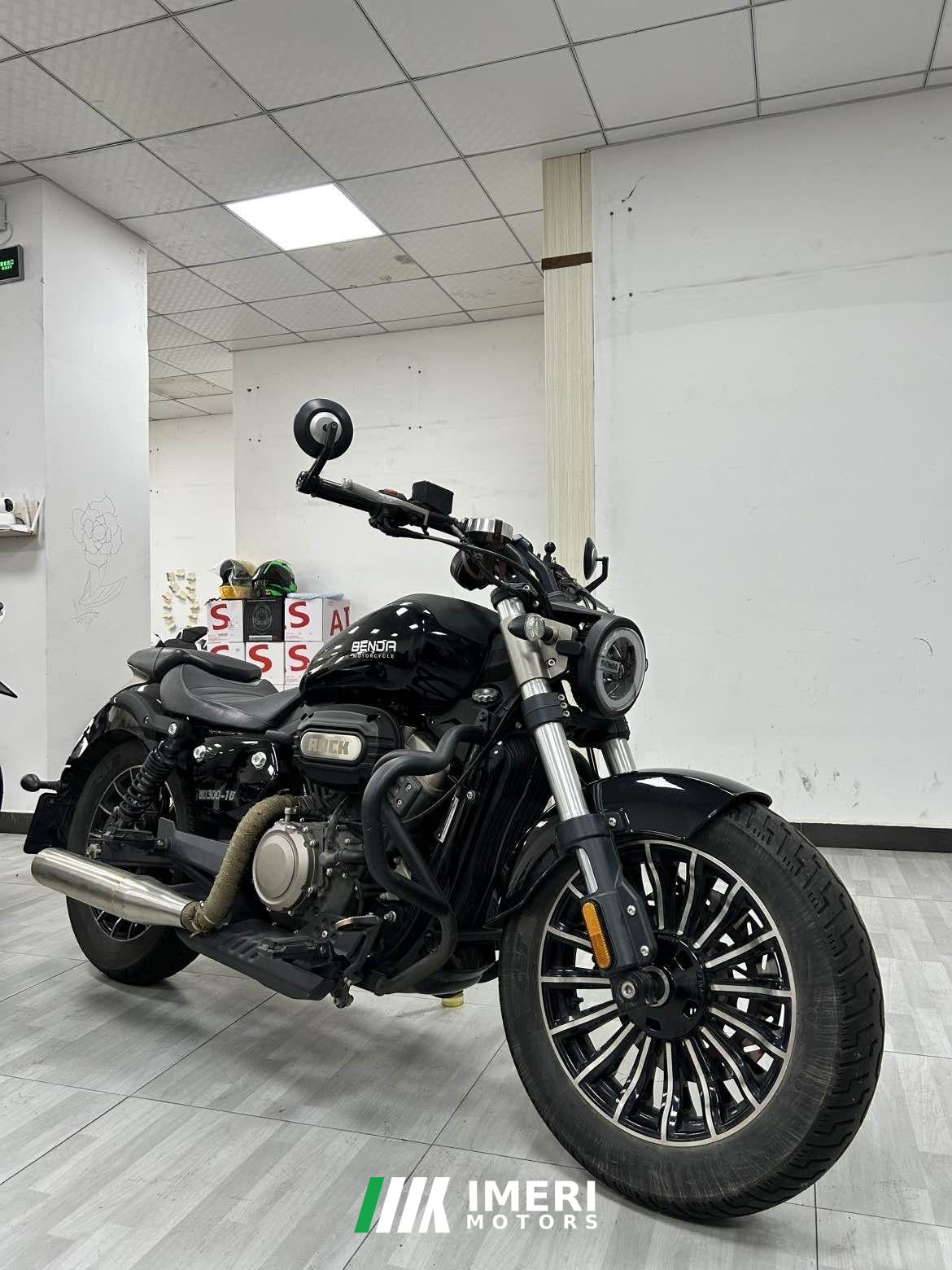 2021 Benda Polestones 03 Gray 300 cc