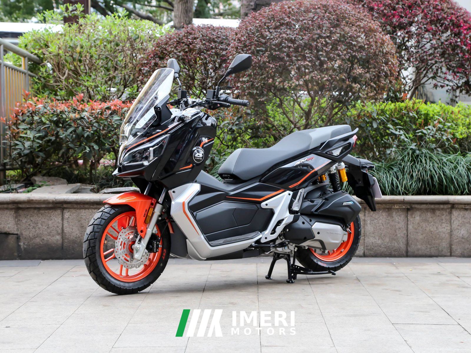 2025 QJMOTOR 150ADV