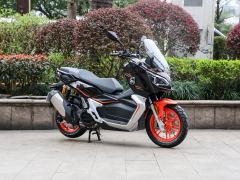 QJMOTOR 150ADV - ფოტო 3