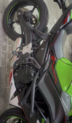 Kawasaki Ninja 650 - ფოტო 2