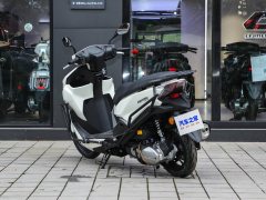 QJMOTOR 150RS - ფოტო 5