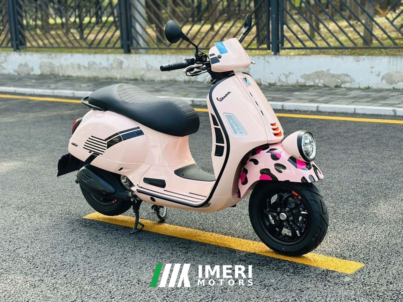 2025 VESPA GTV 300 cc