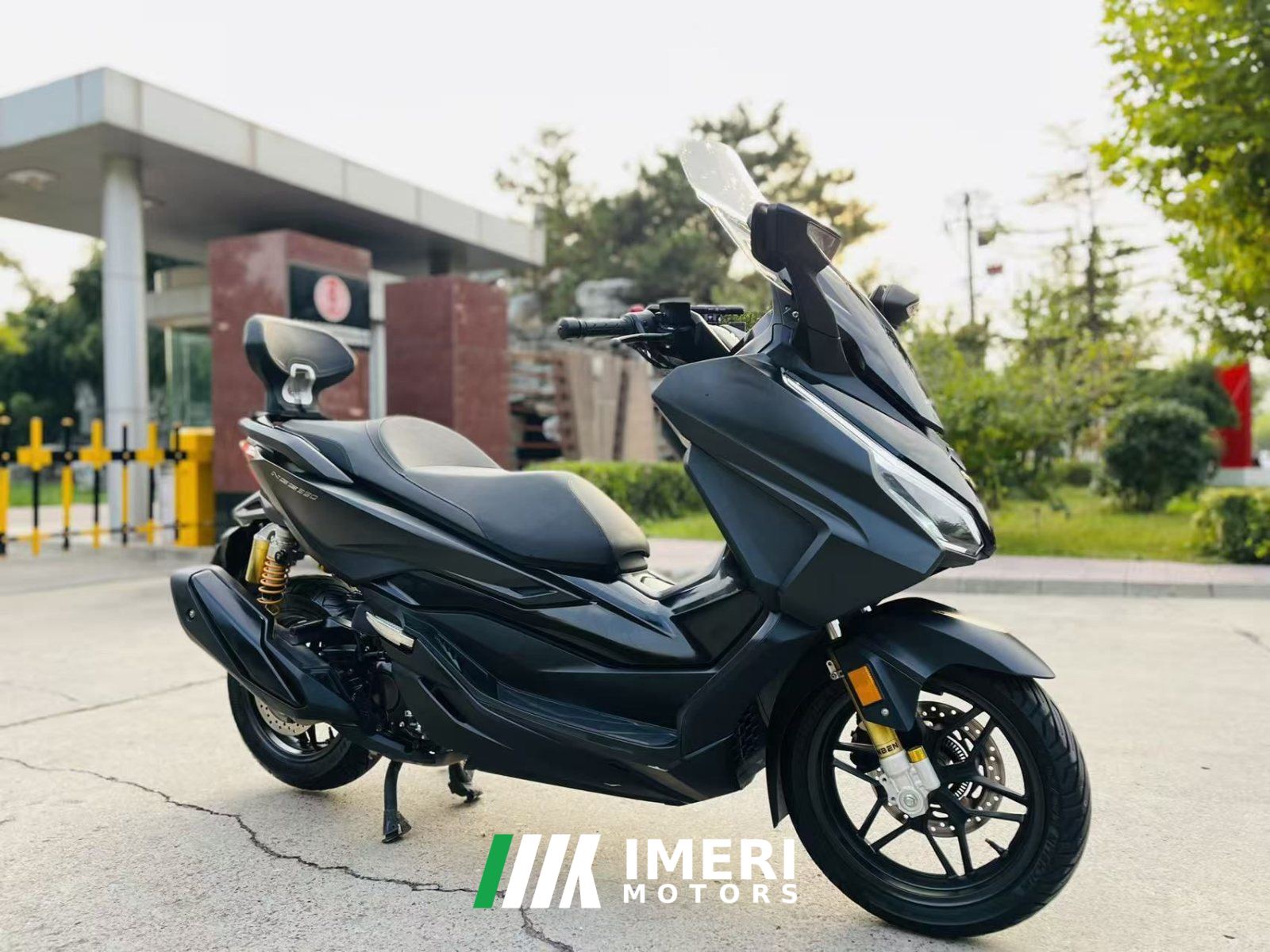 2023 Honda NSS350