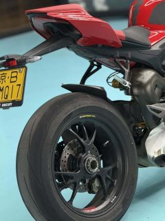 Ducati Street Fighter V4 1100 cc - ფოტო 11