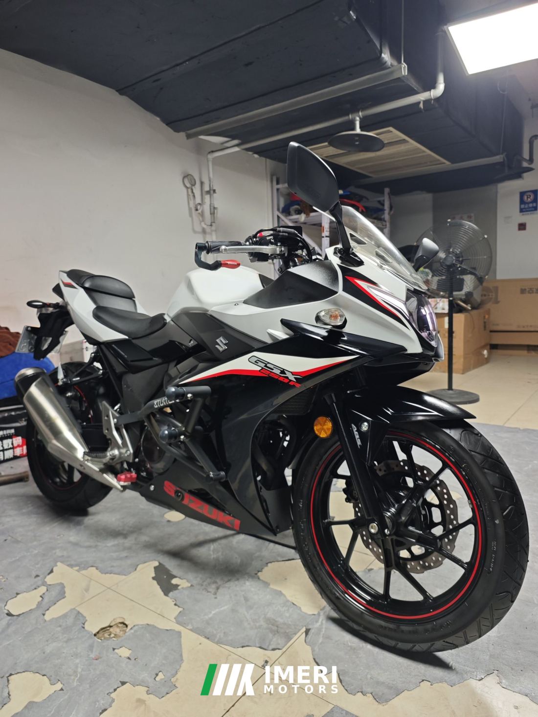 Haojue Suzuki GSX250R - motorcycle from China