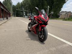 Honda CBR650R - photo 3