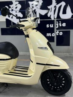 Peugeot DJANGO 150 cc - ფოტო 4