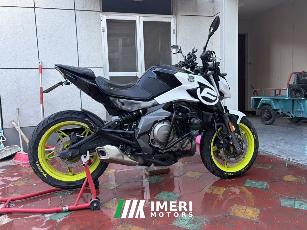 2020 CFMOTO 650NK