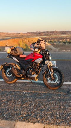 Sundiro Honda CB190TR - ფოტო 1