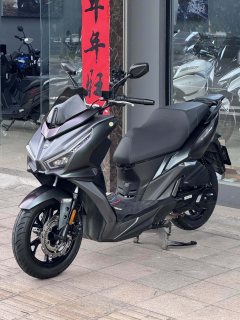 SYM Cruisym 150 - ფოტო 1