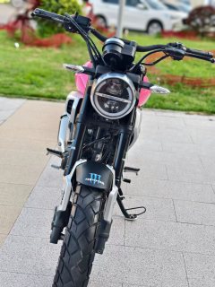 Sundiro Honda CBF190TR - ფოტო 2