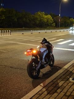 Zongshen Aprilia GPR250R - ფოტო 5