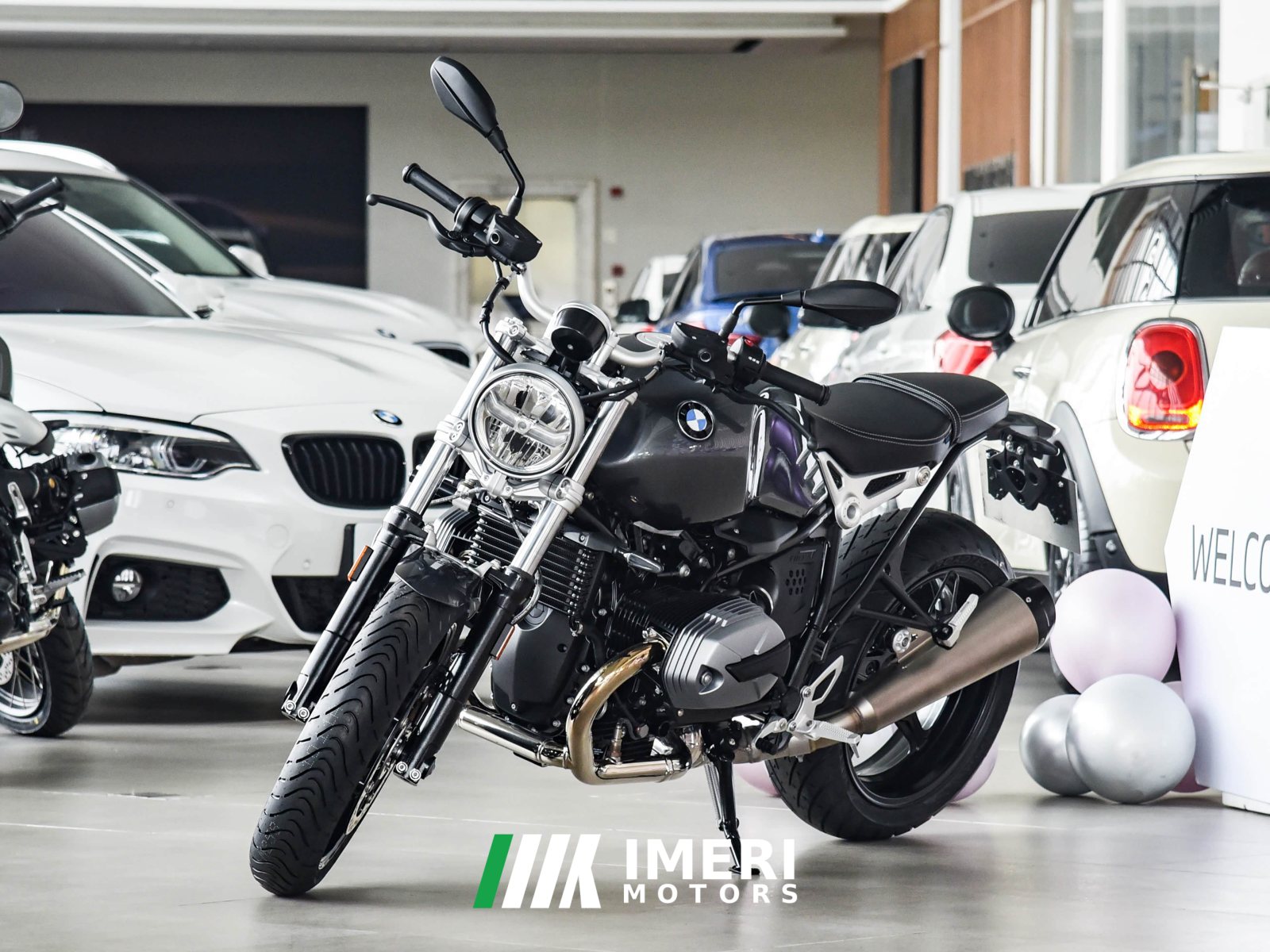 2021 BMW R NineT Pure 1200 cc