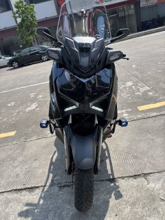 Yamaha XMAX 300 cc - ფოტო 10