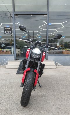 Triumph Trident 660 - ფოტო 2