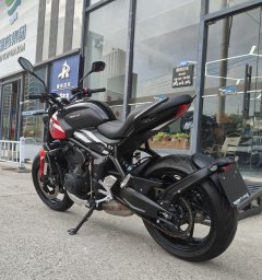 Triumph Trident 660 - ფოტო 6