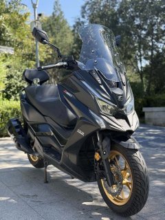 KYMCO S350 - photo 1