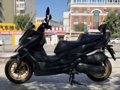 KYMCO S350 - photo 4