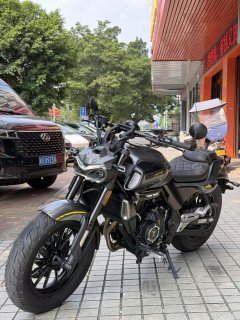 Voge CU530 500 cc - ფოტო 2