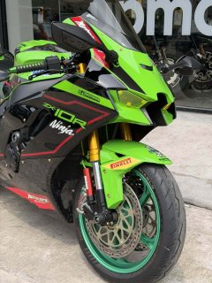 Kawasaki Ninja ZX-10R 1000 cc - photo 4